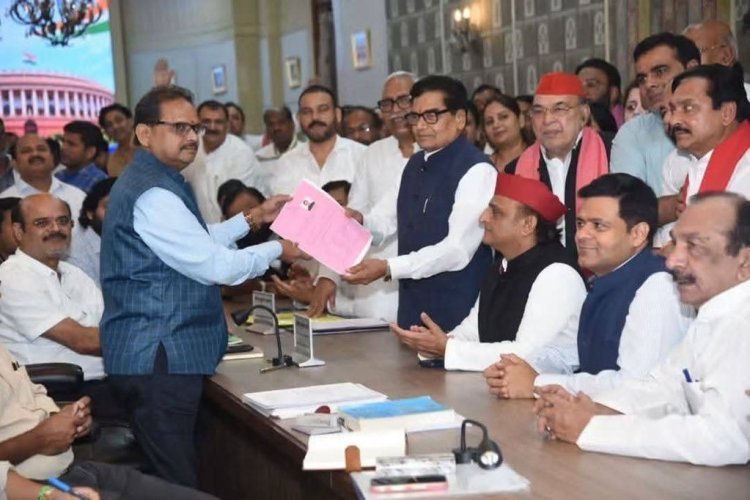 अमेरिकन हथियार के शौकीन प्रोफेसर साहब, 14.61 करोड़ की संपत्ति… रामगोपाल यादव के पास क्या-क्या?