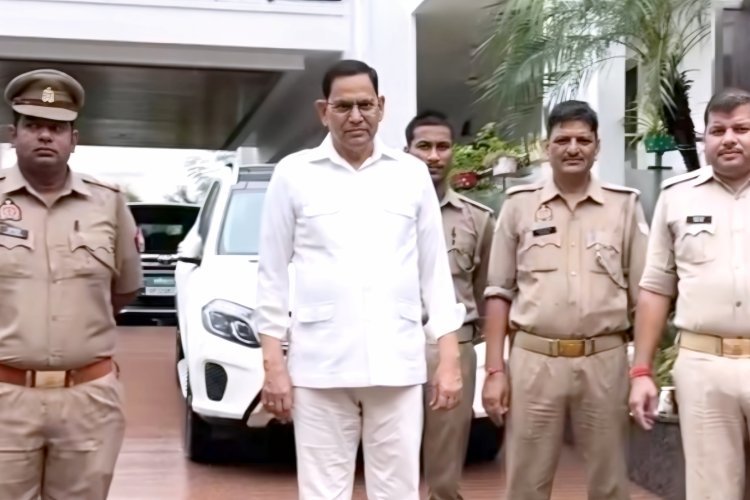 रायबरेली में लड़ने से डरते थे राहुल, सपा सांसद का दावा, हैसियत के हिसाब से कांग्रेस को 10-15 सीट ही मिलनी चाहिए