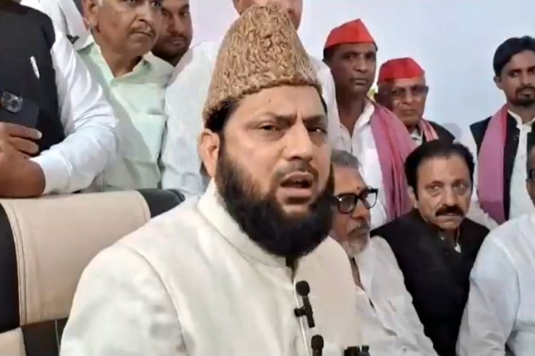 अब्दुल-अब्दुल क्या होता है?’ पत्रकार के सवाल पर भड़के सपा सांसद मोहिबुल्लाह नदवी
