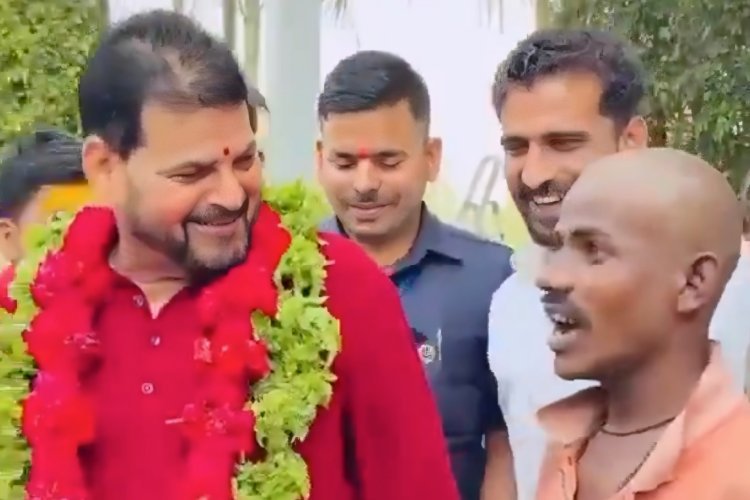 पार्क में अचानक मिला लड़का, बोला- सपना देखा आपका चुनाव चिन्ह साइकिल है, बृजभूषण बोले- हट