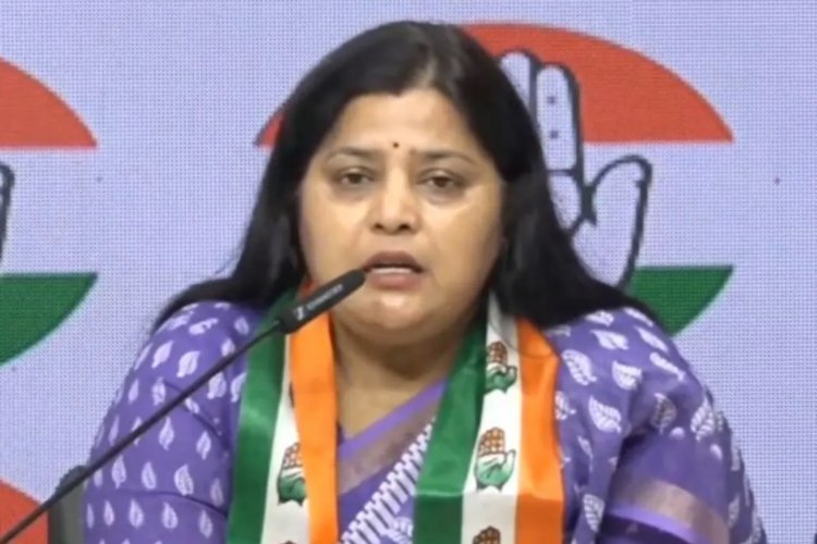 AAP को एक और बड़ा झटका... प्रियंका कक्कड़ के बाद नीलिमा यादव ने भी थामा कांग्रेस का दामन