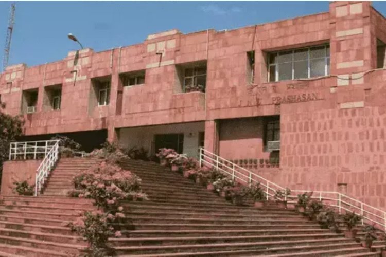 JNU ने यौन उत्पीड़न के आरोपी प्रोफेसर को बर्खास्त किया, 11 छात्राओं ने लगाए थे गंभीर आरोप