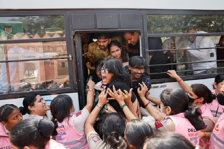 'आंतरिक मामलों में दखल बर्दाश्त नहीं...' दिल्ली प्रदर्शनों पर UN की टिप्पणी पर भारत का जोरदार पलटवार