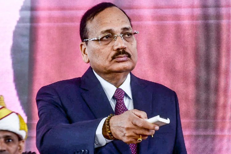 CJI सूर्यकांत ने राहुल गांधी समेत विपक्षी नेताओं से मुलाकात से किया इनकार, कहा- ऐसी मीटिंग सही नहीं