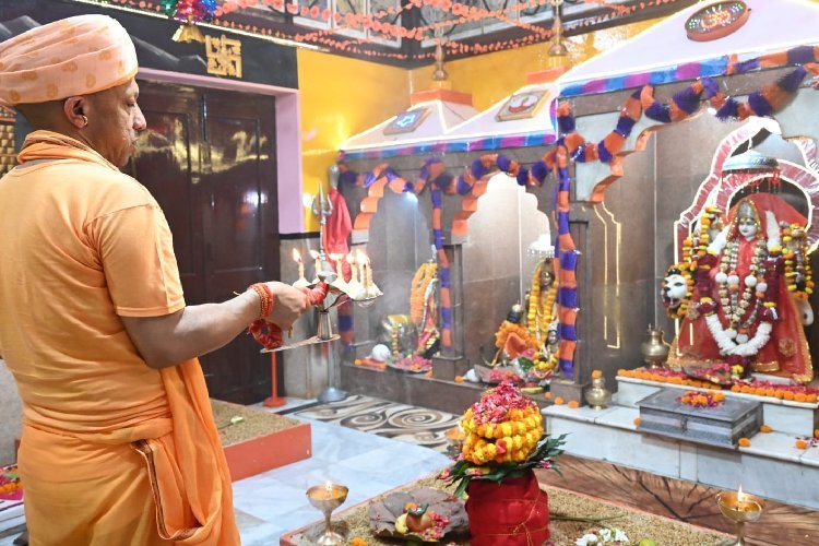 योगी सरकार का बड़ा फैसला: महानवमी पर 19 अक्टूबर को भी रहेगा सार्वजनिक अवकाश