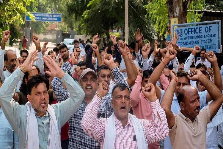 हरियाणा में बिजली कर्मचारियों की हड़ताल खत्म, CM नायब सैनी और अनिल विज से बातचीत के बाद बनी सहमति